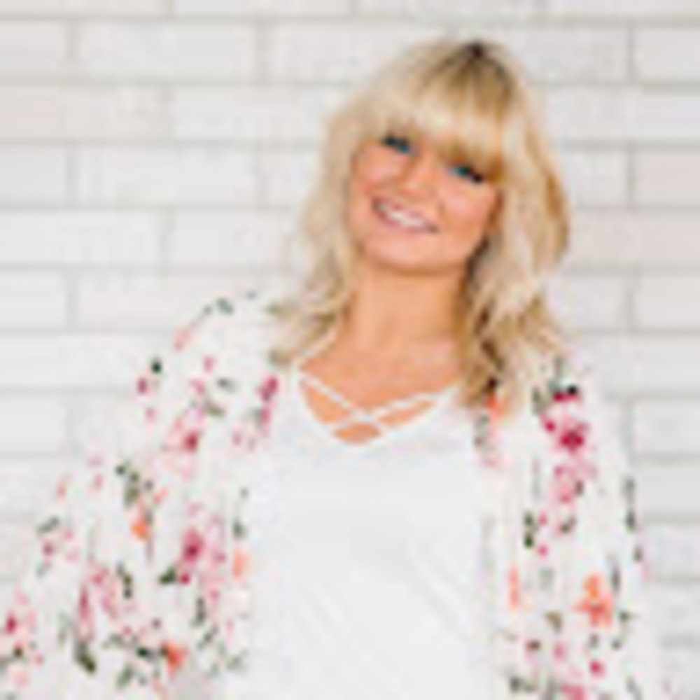 Meet your Posher, Lexis